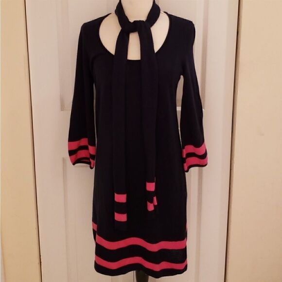 Lilly Pulitzer Navy with Pink Stripe Connie
Merino Wool Sweater Dress - Picture 5 of 10